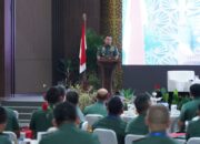 Jadi Key Note Speaker Seminar TNI AD VII, Kasad Tegaskan Papua Bagian dari NKRI