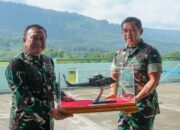 8 Heli Penerbad Menyerang Sasaran Di Cipatat