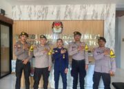 Personil Sat Pamobvit Polresta Tangerang melaksanakan kegiatan pengamanan kantor KPU Kab.Tangerang 