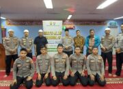 Pasca Pengumuman Hasil Suara Pemilu 2024 Polda Metro Jaya Gelar Program ‘Satu Jam Mengaji Bersama Polisi’ 