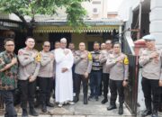 H+2 Lebaran Kapolres Jakut Sowan ke Rumah Tokoh Agama Dan Tokoh Masyarakat