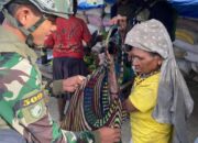 Masyarakat Senang Saat Dagangan Diborong Habis Oleh Prajurit Condoromowo