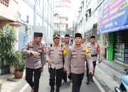 Jum’at Curhat Kapolres Metro Jakarta Pusat bersama warga Di Masjid Al Istiqomah
