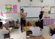 Polisi Goes To School di SDN Duri Kepa 07 Jakarta Barat Sosialisasi Akan Pentingnya Tertib Berlalu Lintas