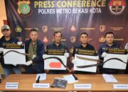 Polres Metro Bekasi Kota Mengamankan 11 Remaja Yang Terlibat Aksi Tawuran