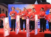 Kapolri Buka Bhayangkara Fun Walk 2024: Bersama Bergerak Untuk Persatuan