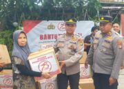Sambut HUT Bhayangkara ke-78, Polsek Kalideres Distribusikan 75 Paket Sembako kepada Warga