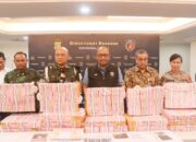 Polisi Ringkus 4 Tersangka Sindikat Pemalsuan Uang Rupiah Senilai 22 Miliar   