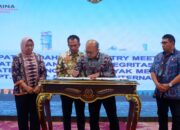 Entry Meeting Penandatanganan Pakta Integritas Dan Penyerahan Persetujuan Pengamanan Pembangunan Strategis  Terhadap PT Kilang Pertamina Internasional