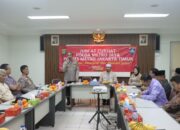 Jumat Curhat Polisi Tampung Keluh Kesah Pedagang Pasar Kramatjati 