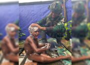 Prajurit TNI Ajari Anak-Anak Banggabeak Hidup Higienis