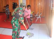 Warga Kago Antusias Bersama Satgas TNI Kerja Bakti Pembersihan Gereja Kingmi Ebenezer