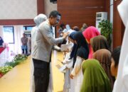 Jumat Berkah, Polres Metro Bekasi Santuni Anak Yatim dan Piatu