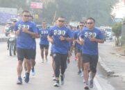 Prajurit Yonif 330 Tri Dharma Jogging Keluar Asrama, Masyarakat Cicalengka Menyambut Gembira