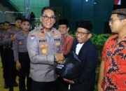 Bagikan Ribuan Paket Sembako, Ops NCS Polri Bawa Pesan Pilkada Damai Di Jawa Timur