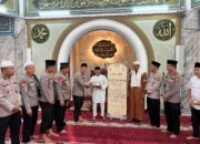 Ditbinmas Polda Metro Jaya Gelar Program Jumat Keliling Di Mesjid At-Tin Taman Mini Indonesia Indah