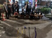 Direktorat Samapta Polda Metro Jaya Menggelar kegiatan Patroli Rutin Gagalkan Tawuran Di Jaktim Polisi Tangkap 8 Remaja, Sejumlah Celurit Disita