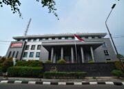 Pembacaan Surat Dakwaan Terhadap 3 Orang Terdakwa Dalam Perkara  Komoditas Timah