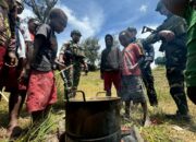 Komsos Satgas Habema Disambut Gembira Warga Kumlagupa