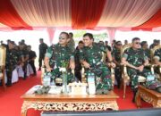 Kasad Dampingi Panglima TNI Tinjau Penerjunan Pasukan Jepang Dalam Latgabma Super Garuda Shield 2024