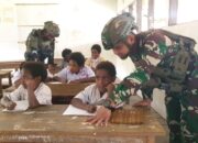 Papua Pintar Satgas Habema Disambut Gembira Siswa SD Sinak