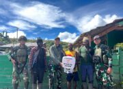 Alat Semprot Pertanian Bantuan Kasad Melalui Satgas Habema Disambut Gembira Warga Balamai