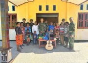 Bantuan Kasad Melalui Satgas Habema Disambut Antusias Warga Aifat