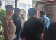 Personil Polsek Senen Amankan Distribusi Logistik Pilkada DKI Jakarta Tahun 2024