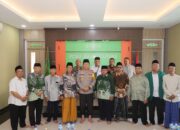 Kapolres Metro Jakarta Utara Silaturahmi Kediaman Habib Abdullah Bin Alwi Al Atthas, Pimpinan Majelis Ta’lim Wattaddzikir Qodrulatthas