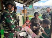 Papua Pintar Satgas Habema Di Mamba, Disambut Gembira Anak-Anak
