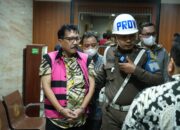 Penggeledahan Dan Penetapan Tersangka ZR Mantan Pejabat Tinggi Mahkamah Agung