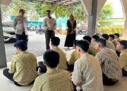 Polsek Tangerang Berikan Penyuluhan Bahaya Tawuran kepada Pelajar SMK Al-Husna