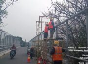 Pagar Pembatas Jembatan RW 01 Kel. Bunder Diperbaiki, Warga Apresiasi Respons Cepat Dan Kerjasama Media Bantenmore.com Dengan FMBN