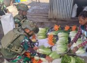 Rosita Satgas Habema Bantu Perekonomian Warga Kago