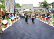 Panglima TNI Dan Kapolri Lantik Prajurit Taruna Akademi TNI – Bhayangkara Taruna Akademi Kepolisian Di Akademi Militer Magelang