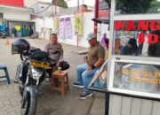 Cooling system ke Masyarakat Bhabinkamtibmas Polsek Ciracas Sambang ke Warga