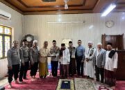 Ditbinmas Polda Metro Jaya Gelar Jumat Keliling Di Masjid Ar Rahmah, Ajak Warga Jaga Kamtibmas