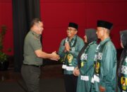 Wujud Penghargaan kepada Anggota, Kasad Berangkatkan 302 Calon Jamaah Umroh