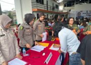 Metro Jaya Gelar Bhakti Kesehatan Di Kampung Ambon, Warga Antusias Periksa Kesehatan