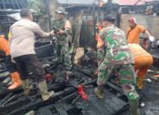 Gerak Cepat, Sinergi TNI-Polri Dan Pemerintah Daerah Bantu Korban Kebakaran Di Barabai Darat