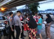 Korps Sabhara Polri Terjunkan Watergen dan Dapur Lapangan untuk Bantu Warga Terdampak Banjir di Rawajati