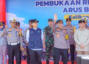 Polri Lepas Flag Off One Way Nasional Arus Balik Lebaran 2025 di KM 414 Sampai KM 70 Hari Ini