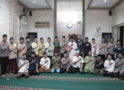 Kapolres Metro Jakarta Utara Gelar Sholat Subuh Berjamaah di Masjid Baiturrahman Teluk Gong