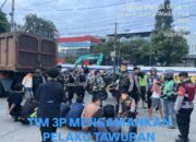 Patroli Perintis Presisi Amankan 10 Pemuda Pelaku Tawuran di Pluit, Sajam dan Bom Molotov Disita