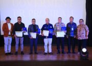 Divhumas Polri Raih Gold Winner Kategori Keterbukaan Informasi di Makaravox UI PR Awards 2025