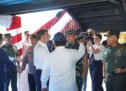 Kasad TNI Sambut Kunjungan Presiden RI Dan Presiden Prancis Di Akademi Militer Magelang