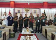Perkuat Diplomasi Pertahanan, Kasad Gelar Pertemuan Strategis dengan Delegasi Negara Sahabat di Indo Defence 2025
