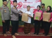 Peduli Sesama, Polsek Samarang Salurkan Puluhan Paket Sembako