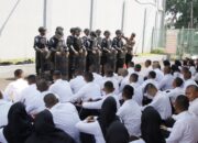Satuan Brimob Polda Metro Jaya Berikan Pelatihan Penanganan Kerusuhan Bagi CPNS Lapas Cipinang