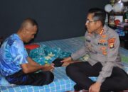 Kapolres Metro Jakarta Utara Kunjungan Anggota Sakit dalam Rangka Anjangsana Hari Bhayangkara Ke-79